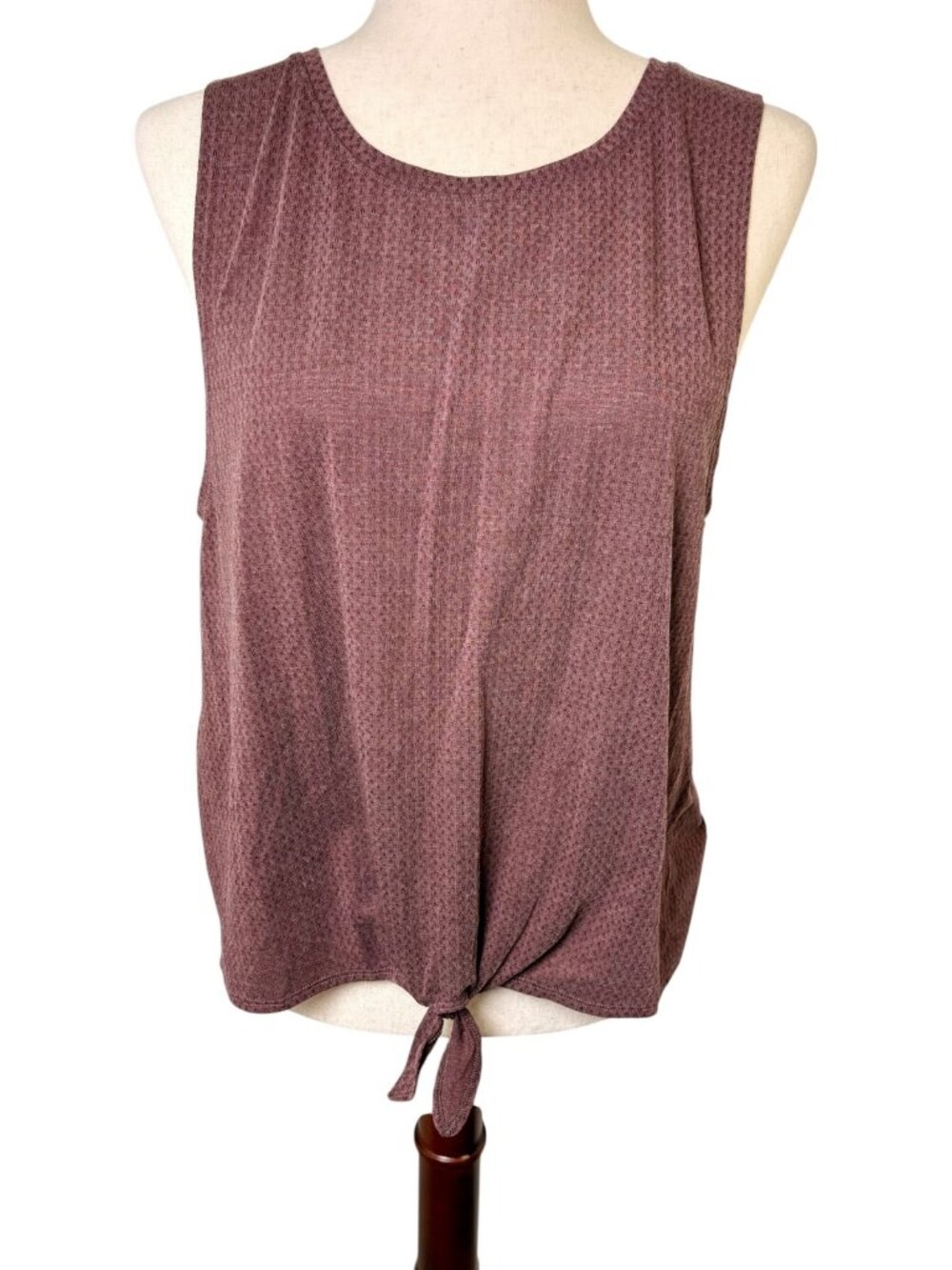 GapFit Breathe Cherrywood Red Perforated Tie Front Workout Tank Top Medium